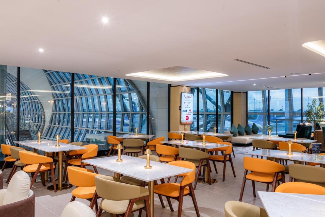 The Coral Cosmo Lounge Concourse C - Airport Lounge Service - International Transit Area - 6 Hours Stay สมุทรปราการ ภายนอก รูปภาพ